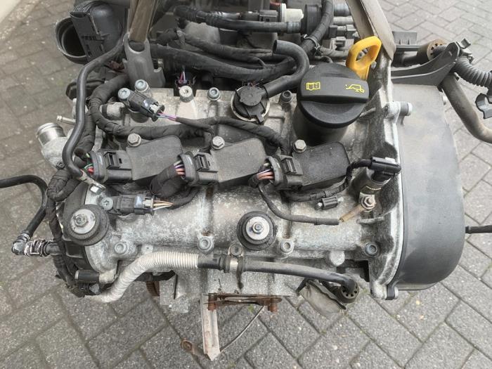 Engine from a Volkswagen Up! (121) 1.0 MPI 12V 2021