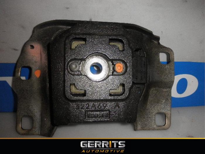 Used Engine mount Volvo V40 (MV) 1.6 T2 GTDi 16V Price € 25,30 Margin scheme offered by Gerrits Automotive BV