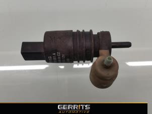 Used Windscreen washer pump Audi A4 Avant (B6) 2.0 20V Price € 21,98 Margin scheme offered by Gerrits Automotive