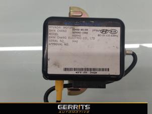 Usados Relé de alarma Hyundai Atos 1.1 12V Prime Precio € 28,60 Norma de margen ofrecido por Gerrits Automotive BV