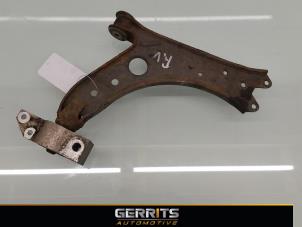 Usagé Bras de suspension avant droit Seat Altea XL (5P5) 1.4 TSI 16V Prix € 38,50 Règlement à la marge proposé par Gerrits Automotive