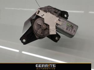 Used Rear wiper motor Renault Clio III (BR/CR) 1.5 dCi 70 Price € 21,98 Margin scheme offered by Gerrits Automotive