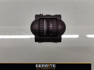 Used AIH headlight switch Volkswagen Golf V (1K1) 1.9 TDI Price € 21,98 Margin scheme offered by Gerrits Automotive