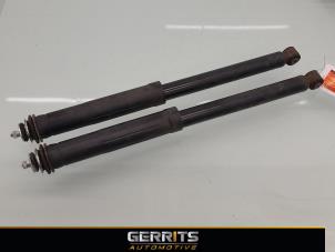 Used Shock absorber kit Citroen C1 1.0 12V Price € 21,98 Margin scheme offered by Gerrits Automotive
