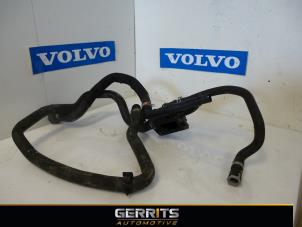 Usagé Boîtier thermostat Volvo V60 I (FW/GW) 1.6 DRIVe Prix € 24,99 Règlement à la marge proposé par Gerrits Automotive