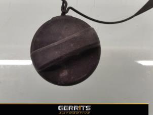 Used Fuel cap Toyota Yaris II (P9) 1.33 16V Dual VVT-I Price € 21,98 Margin scheme offered by Gerrits Automotive