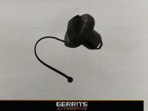 Used Fuel cap Fiat Idea (350AX) 1.4 16V Price € 21,98 Margin scheme offered by Gerrits Automotive