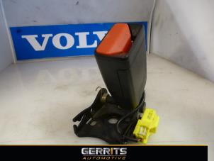 Gebrauchte Sicherheitsgurt Schließe rechts hinten Volvo V60 I (FW/GW) 1.6 DRIVe Preis € 21,98 Margenregelung angeboten von Gerrits Automotive