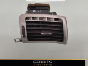 Used Dashboard vent Peugeot 407 SW (6E) 2.0 HDiF 16V Price € 21,98 Margin scheme offered by Gerrits Automotive