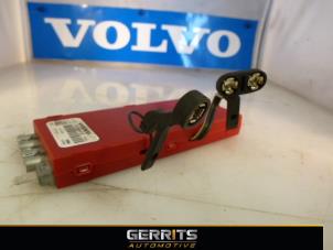 Used Antenna Amplifier Volvo V70 (BW) 1.6 DRIVe 16V Price € 25,30 Margin scheme offered by Gerrits Automotive
