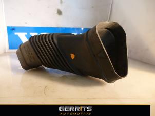 Used Air intake hose Volvo V60 I (FW/GW) 1.6 DRIVe Price € 19,99 Margin scheme offered by Gerrits Automotive