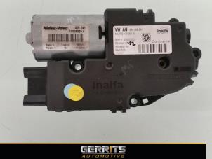 Używane Silnik szyberdachu Seat Ibiza IV (6J5) 1.4 TDI Cena € 28,60 Procedura marży oferowane przez Gerrits Automotive