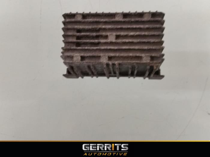 Glow plug relay Opel Corsa D 1.3 CDTi 16V ecoFLEX 0522122601