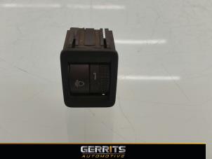 Używane Przelacznik reflektora LHV Seat Leon ST (5FF) 1.2 TSI Ecomotive 16V Cena € 21,98 Procedura marży oferowane przez Gerrits Automotive