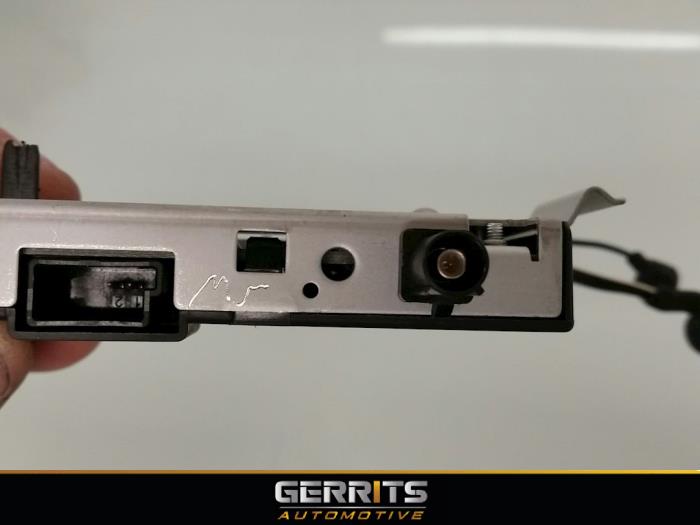 Antenna Amplifier Opel Insignia 2.0 Turbo 16V Ecotec 13241372 GM