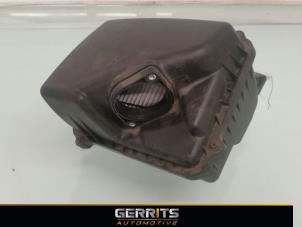 Używane Obudowa filtra powietrza Chevrolet Epica 2.0 D 16V Cena € 39,60 Procedura marży oferowane przez Gerrits Automotive