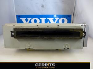 Used Radio CD player Volvo S40 (MS) 1.8 16V Price € 43,98 Margin scheme offered by Gerrits Automotive