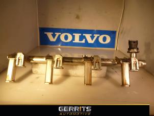 Używane Listwa wtryskowa Volvo V60 I (FW/GW) 1.6 T4 16V Cena € 29,99 Procedura marży oferowane przez Gerrits Automotive