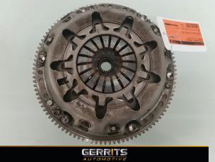 Used Clutch kit (complete) Peugeot 108 1.0 12V Price € 52,80 Margin scheme offered by Gerrits Automotive