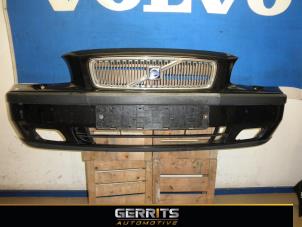 Używane Zderzak przedni Volvo V70 (SW) 2.4 D5 20V AWD Cena € 108,90 Procedura marży oferowane przez Gerrits Automotive