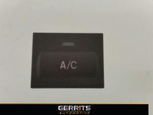 Used Air conditioning switch Ford Transit Connect 1.8 TDCi 90 DPF Price € 21,98 Margin scheme offered by Gerrits Automotive