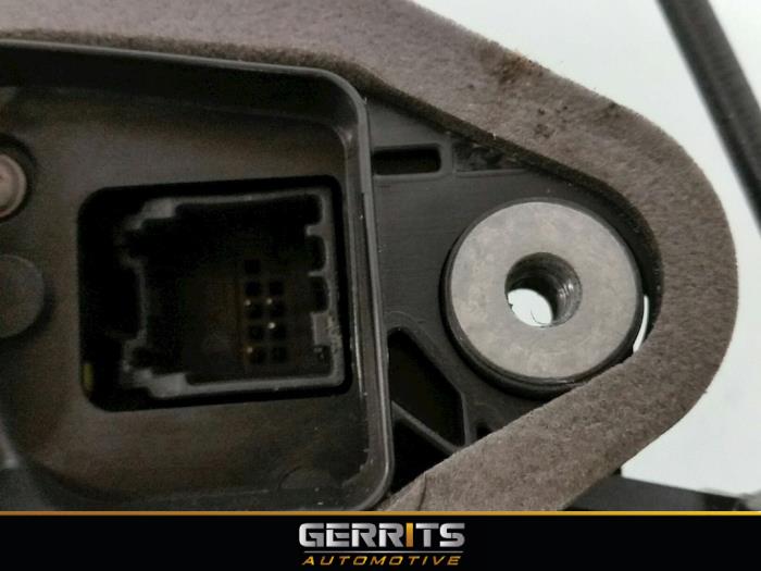 Rear door lock mechanism 4-door, left from a Opel Astra K 1.4 Turbo 16V 2017