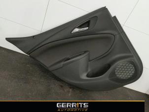 Usagé Revêtement portière haut 4portes arrière gauche Opel Astra K 1.4 Turbo 16V Prix € 44,00 Règlement à la marge proposé par Gerrits Automotive