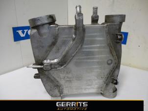 Used Intercooler Mercedes S (W220) 4.0 S-400 CDI V8 32V Price € 186,98 Margin scheme offered by Gerrits Automotive