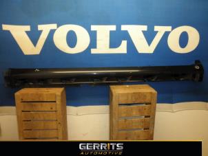 Usagé Jupe gauche Volvo V70 (SW) Prix € 49,50 Règlement à la marge proposé par Gerrits Automotive