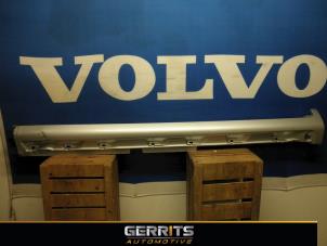 Usagé Jupe gauche Volvo V70 (SW) Prix € 37,40 Règlement à la marge proposé par Gerrits Automotive