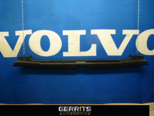 Used Cover strike rear Volvo XC70 (SZ) Price € 23,10 Margin scheme offered by Gerrits Automotive