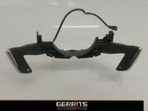 Używane Zestaw lopatek zmiany biegów Peugeot 3008 II (M4/MC/MJ/MR) 1.6 BlueHDi 120 Cena € 69,99 Procedura marży oferowane przez Gerrits Automotive