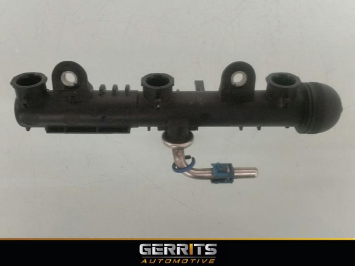 Gebrauchte Einspritzdüse (Einspritzer) Opel Corsa C (F08/68) 1.0 12V Preis € 21,98 Margenregelung angeboten von Gerrits Automotive BV