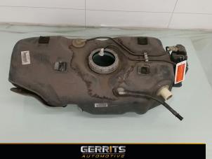 Used Tank Chevrolet Spark 1.0 16V Bifuel Price € 52,80 Margin scheme offered by Gerrits Automotive