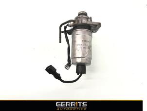Used Fuel filter housing Hyundai H-300 2.5 CRDi Price € 39,60 Margin scheme offered by Gerrits Automotive