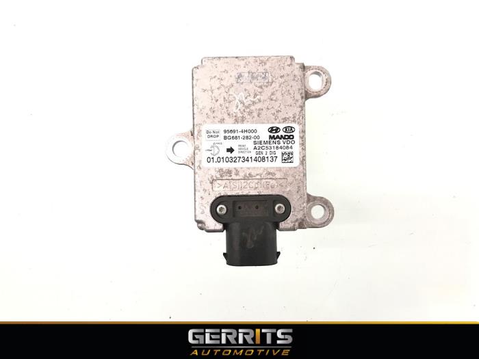 Begagnade Airbagsensor Hyundai H-300 2.5 CRDi Pris € 21,98 Marginaltabell erbjuds av Gerrits Automotive BV