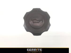 Used Oil cap Mazda 2 (DE) 1.3 16V S-VT Price € 21,98 Margin scheme offered by Gerrits Automotive