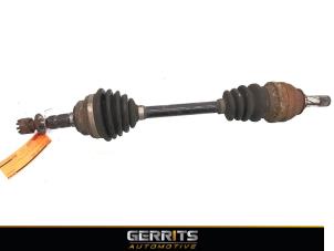 Used Front drive shaft, left Opel Zafira (F75) 1.6 16V CNG Price € 21,98 Margin scheme offered by Gerrits Automotive