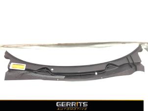 Used Cowl top grille Opel Corsa D 1.3 CDTi 16V ecoFLEX Price € 21,98 Margin scheme offered by Gerrits Automotive