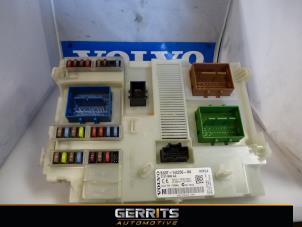 Used Central electronic module Volvo V70 (BW) 2.0 D3 20V Price € 64,90 Margin scheme offered by Gerrits Automotive