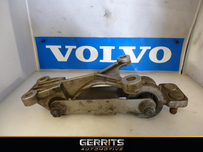 Gearbox mount from a Volvo XC90 I 2.9 T6 24V 2004