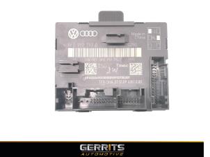 Gebrauchte Zentralverriegelung Modul Audi A5 (8T3) 2.7 TDI V6 24V Preis € 48,40 Margenregelung angeboten von Gerrits Automotive