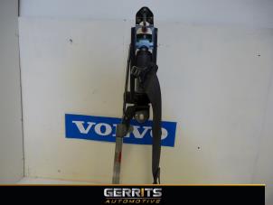 Used Front seatbelt, right Volvo XC70 (SZ) XC70 2.5 T 20V Price € 38,50 Margin scheme offered by Gerrits Automotive