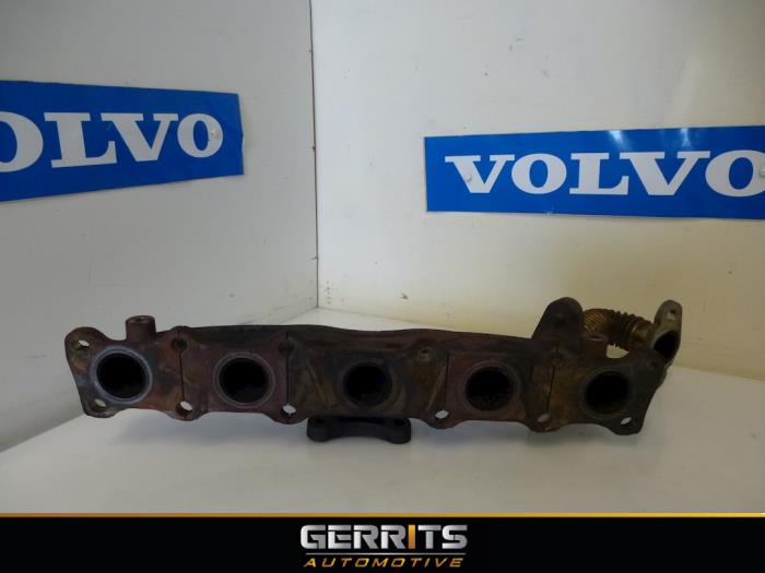 Exhaust manifold from a Volvo V70 (BW) 2.0 D3 20V 2010