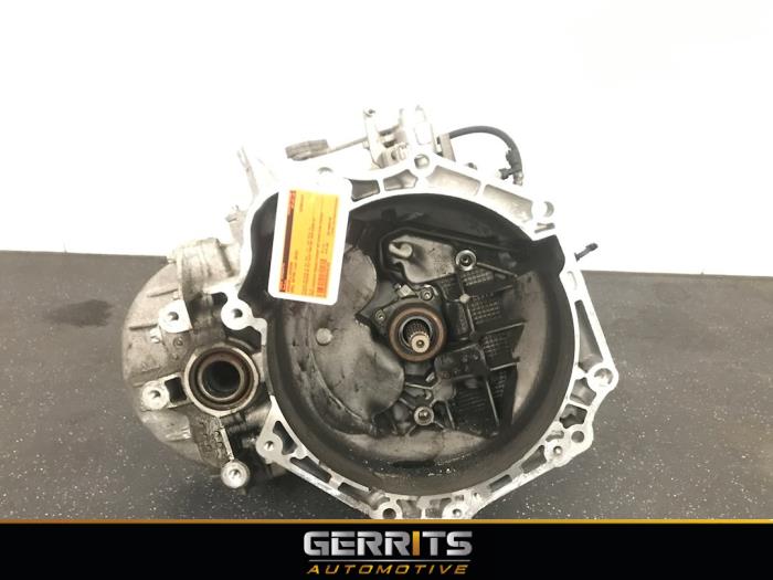Usagé Boîte de vitesse Opel Astra J Sports Tourer (PD8/PE8/PF8) 1.6 CDTI 16V Prix € 541,50 Règlement à la marge proposé par Gerrits Automotive BV