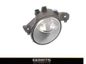 Used Fog light, front right Renault Clio III (BR/CR) 1.6 16V Price € 19,99 Margin scheme offered by Gerrits Automotive