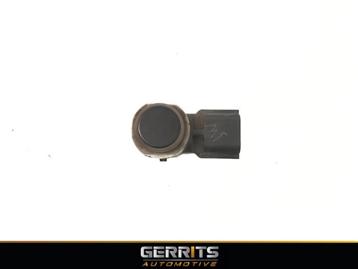 Usados Sensor PDC Renault Grand Scénic III (JZ) 1.4 16V TCe 130 Precio € 21,98 Norma de margen ofrecido por Gerrits Automotive BV