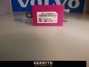 Used Antenna Amplifier Volvo V60 I (FW/GW) 2.0 D4 16V Price € 25,30 Margin scheme offered by Gerrits Automotive