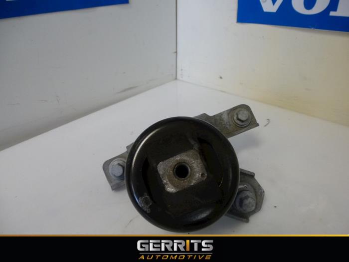 Usagé Support moteur Volvo V60 I (FW/GW) 2.0 D4 16V Prix € 31,90 Règlement à la marge proposé par Gerrits Automotive BV