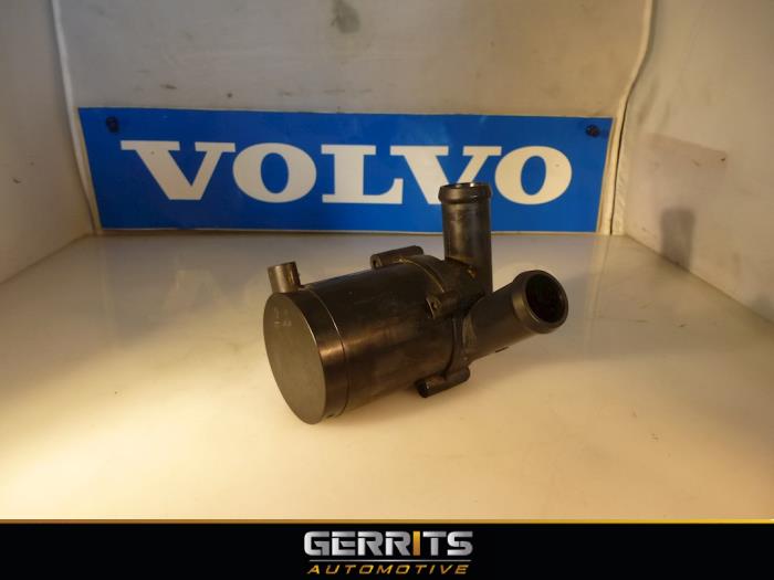 Begagnade Extra vattenpump Volvo V60 I (FW/GW) 2.0 D4 16V Pris € 42,90 Marginaltabell erbjuds av Gerrits Automotive BV